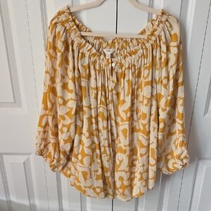 Terra & Sky Off-Shoulder Blouse in Yellow and Cream